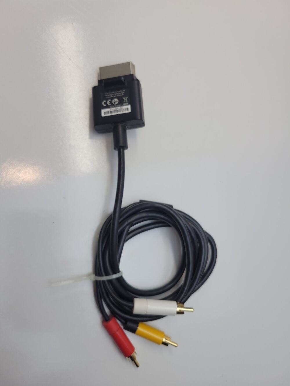 Official OEM Microsoft Xbox 360 AV Composite Audio/Video Cable RCA 6 Ft Fast